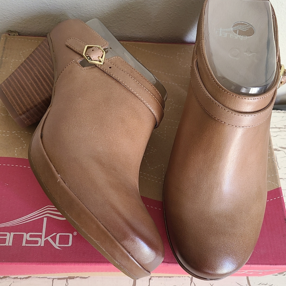 NEW Dansko 40 Malissa Burnished Calf Tan - Picture 2 of 10
